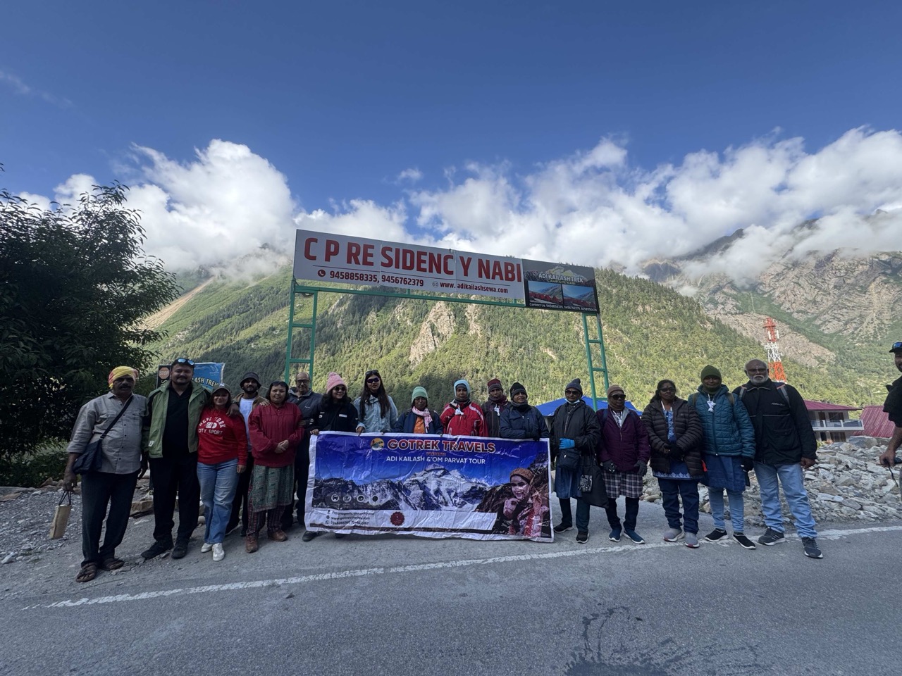 Group Memory 10 — Enjoy Yatra group departure