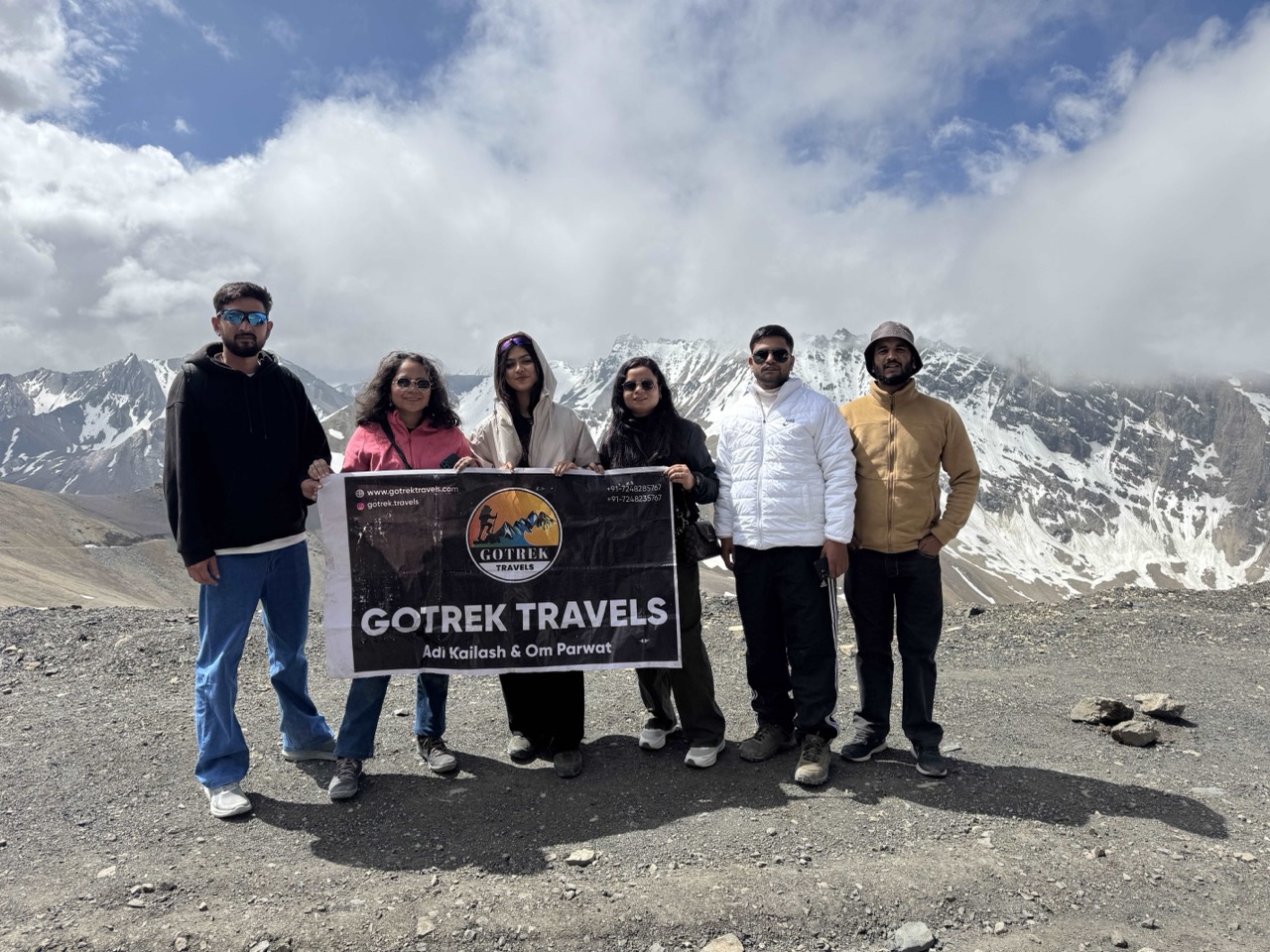 Group Memory 13 — Enjoy Yatra group departure